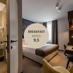 https://pri-mraku.hotels-in-ljubljana.com